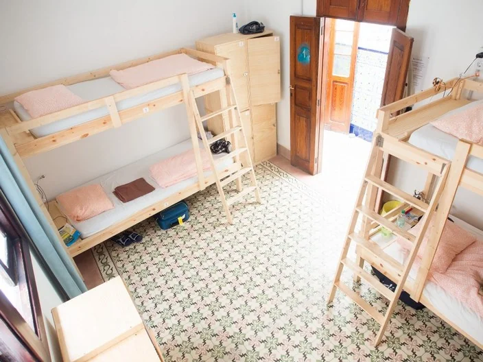 Dormitorio mixto en Las Palmas 3
